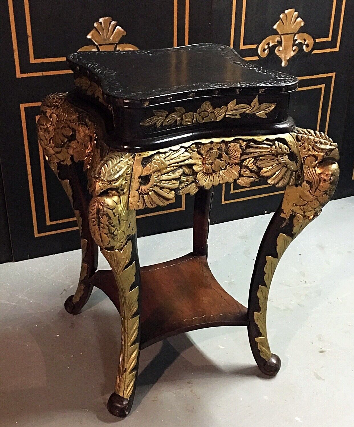 Chinese Antique Carved Teak Wood Pedestal Table Без бренда