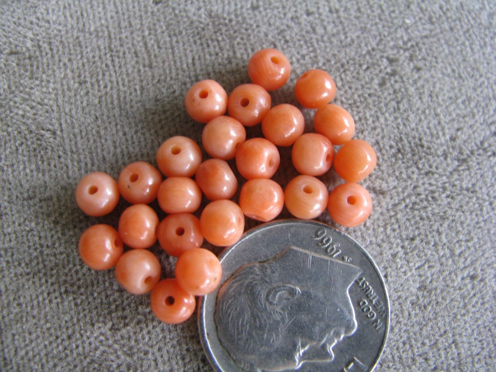 Lot of 25 Antique NaturaI Italian Coral Beads Salmon 3.5-4mm Без бренда - фотография #5