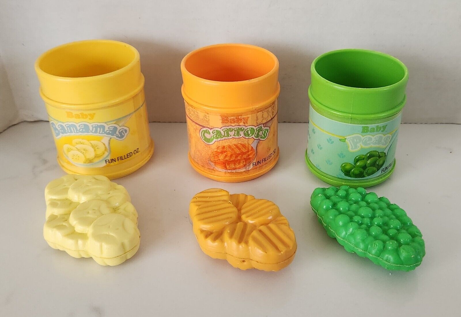 Vintage 1987 FISHER PRICE Fun with Food Bananas Carrots Peas Pretend Play Food Fisher-Price