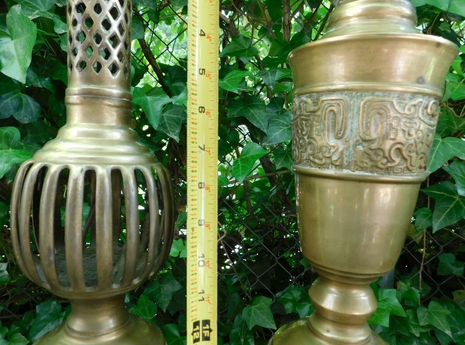 2 Large Mid Century Asian 27.5" & 30" ORNATE BRASS LAMPS James Mont style Unbranded Does Not Apply - фотография #8