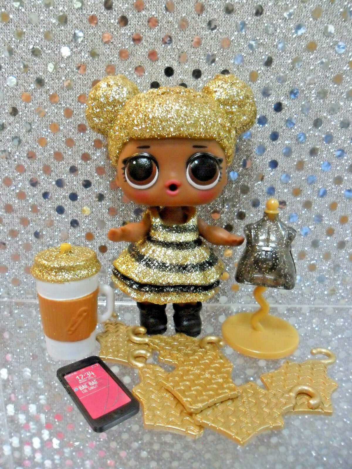 LOL SURPRISE GOLD "QUEEN BEE" DOLL & ACCESSORIES **ALL PKGS COMPLETELY SEALED*  MGA ~ L.O.L. Surprise! - фотография #5