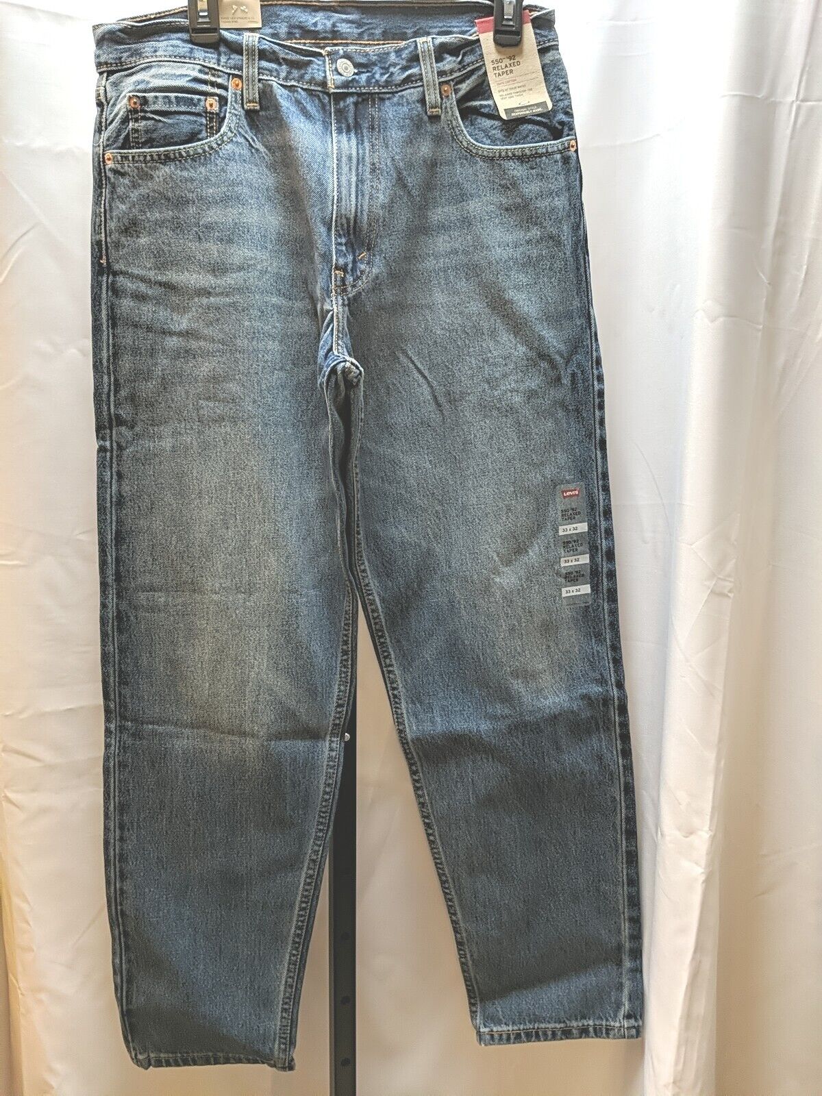 MENS 33X32 LEVI JEANS 550 '92 Relaxed Taper Medium Wash 100% Cotton NWT Levi's Levi's 550