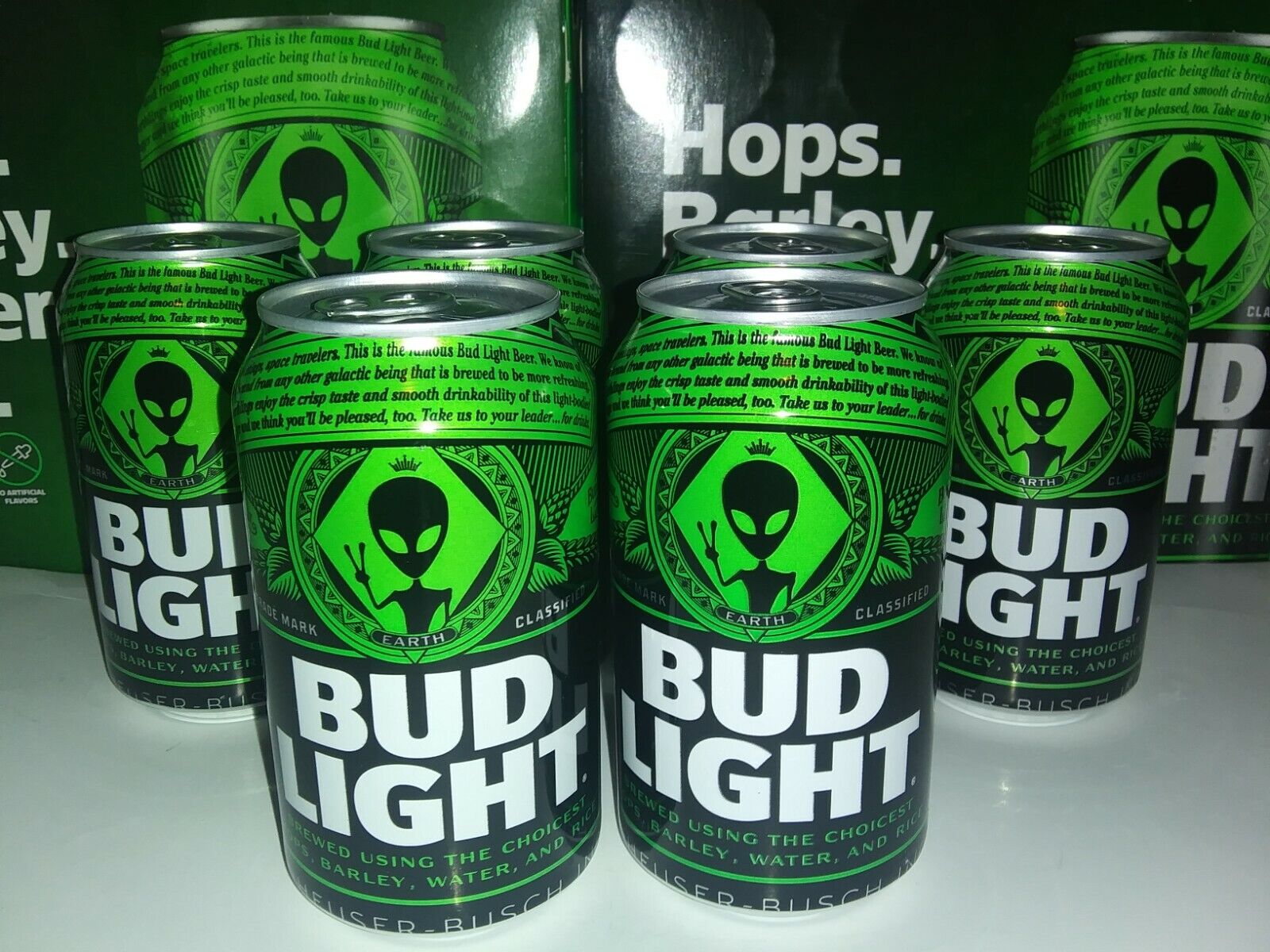 Bud Light Alien Area 51 Special Edition CANS Без бренда