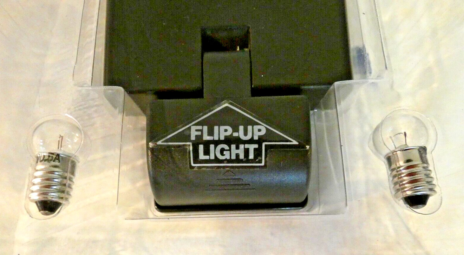 NIB BEAM & READ  MAGNIFIER Portable Reading w/Light 2x 4x 6x Xtra Light Bulbs Unbranded BNR-103M - фотография #15