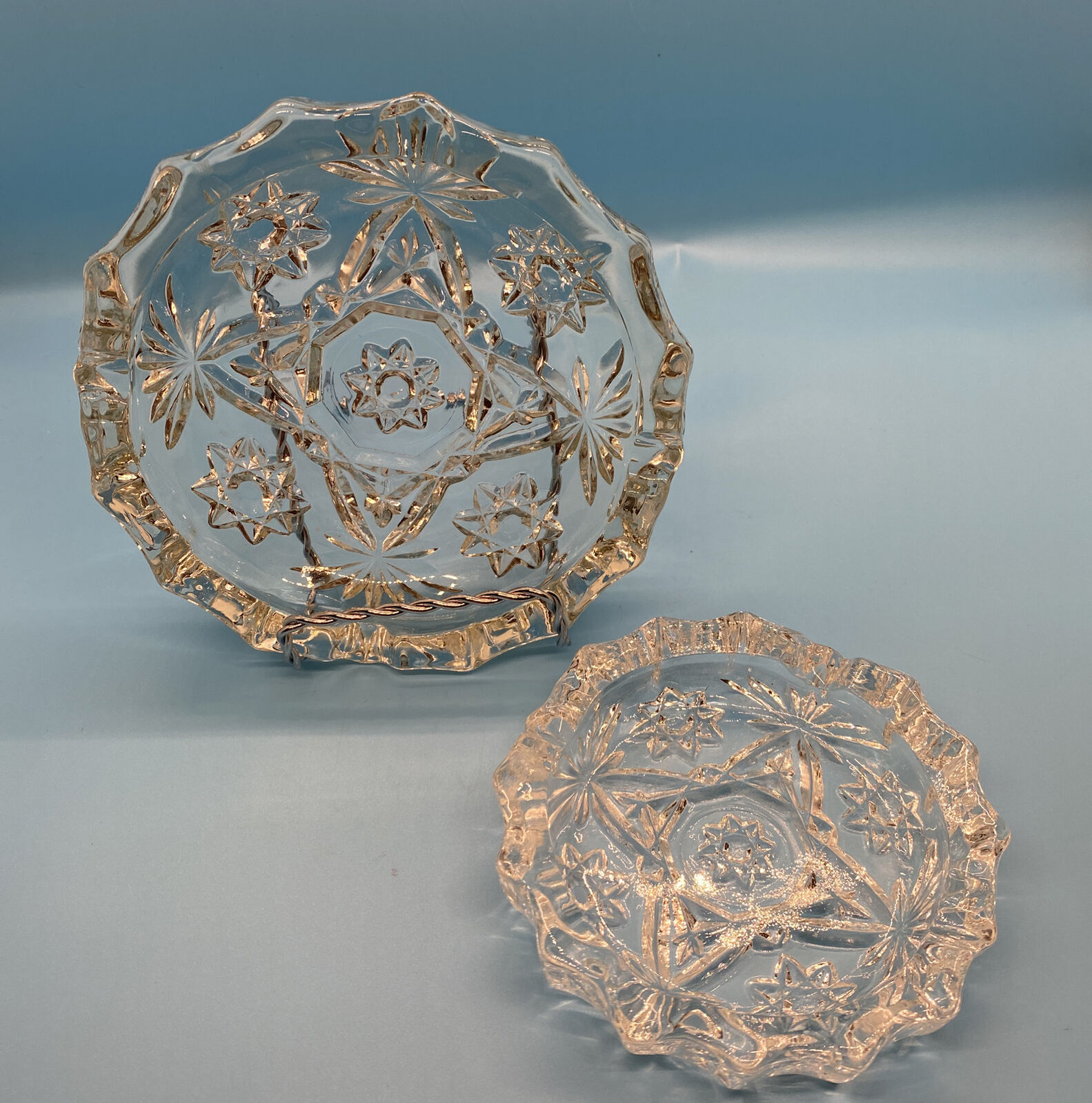 Set of 2 Vintage Cut Clear Glass Ashtray Trinket Dish American Brilliant  Без бренда