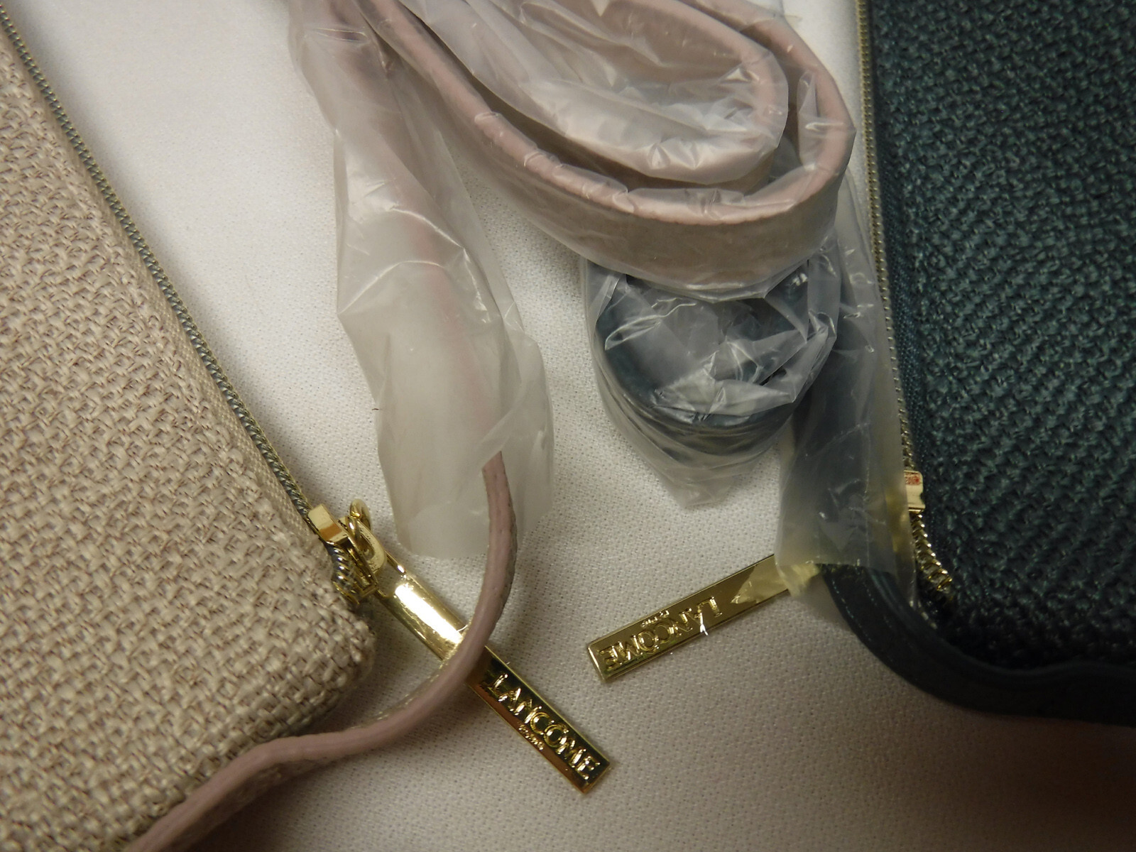 5 NEW unused Lancome Beach Tote HandBag Travel Purse lot, asst styles & colors Lancôme - фотография #9