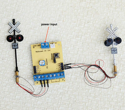 4 x HO Scale Railroad Crossing Signals 2mm LEDs made + 2 Circuit board flashers Unbranded Does Not Apply - фотография #8