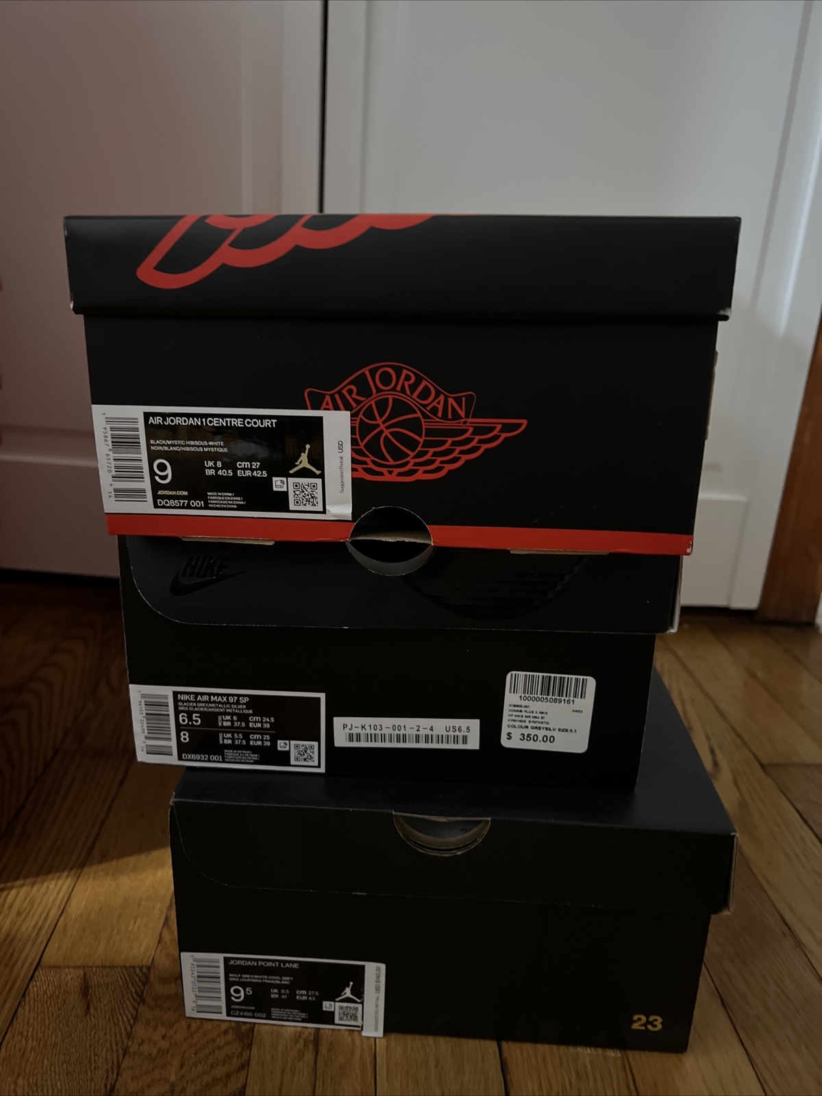 Empty NO SHOES x 30 NIKE JORDAN + CHAMPION UGG NORTH FACE 45 📦  🟰 LOT NIKE JORDAN CHAMPION UGG THE NORTH FACE Air Jordan 15 - фотография #10