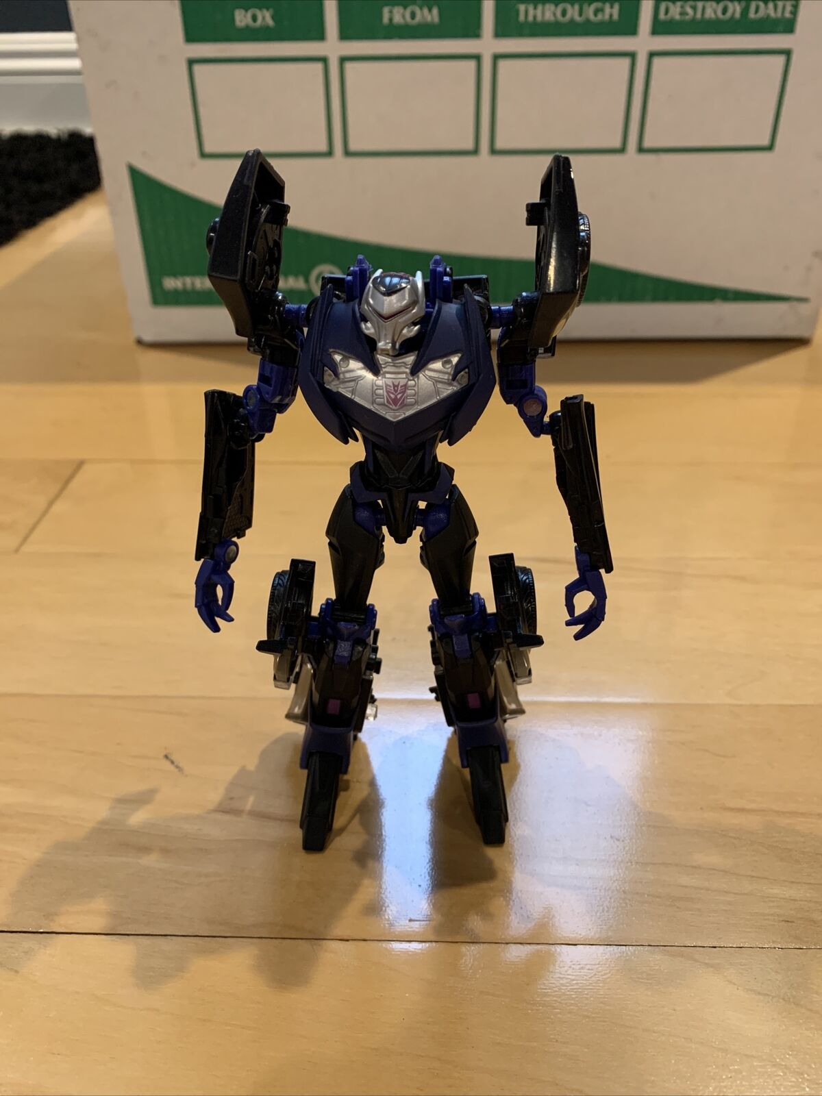 Transformers Prime RID Vehicon Complete 2012 Deluxe (Weapons found & included) Hasbro - фотография #2