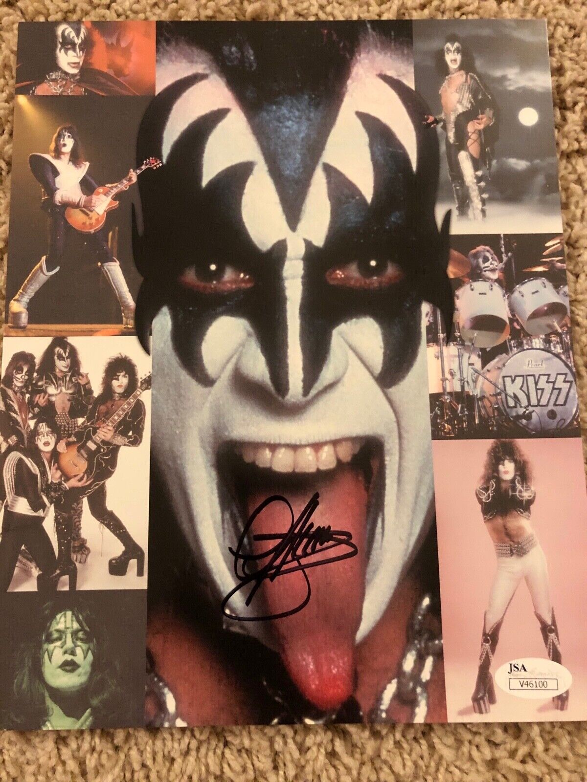 KISS individual photo signed by Gene Simmons and Paul Stanle (4 pictures) JSA Без бренда