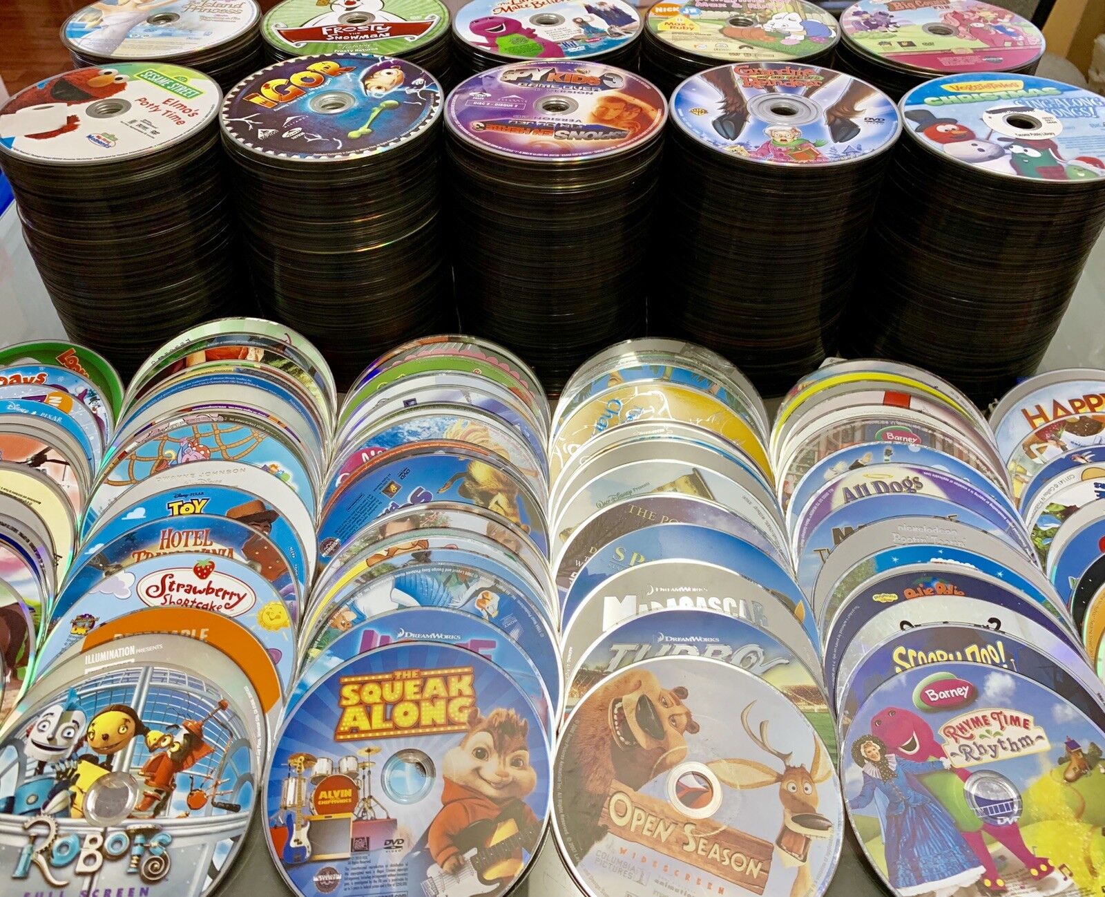 100 DVD Lot Kids Wholesale Great For Personal Or Resale Bulk Movies Tv Show Lots Без бренда - фотография #5