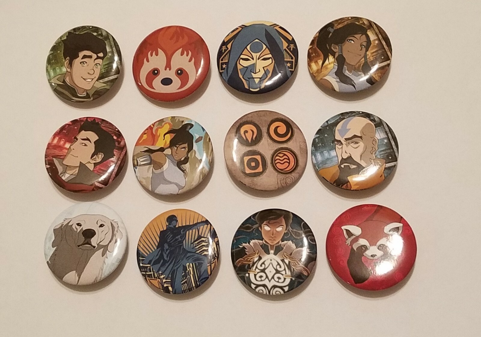 Lot of 12 1.25" Pinback Button Avatar: The Legend of Korra ( Approx. 1¼" 32mm) Без бренда