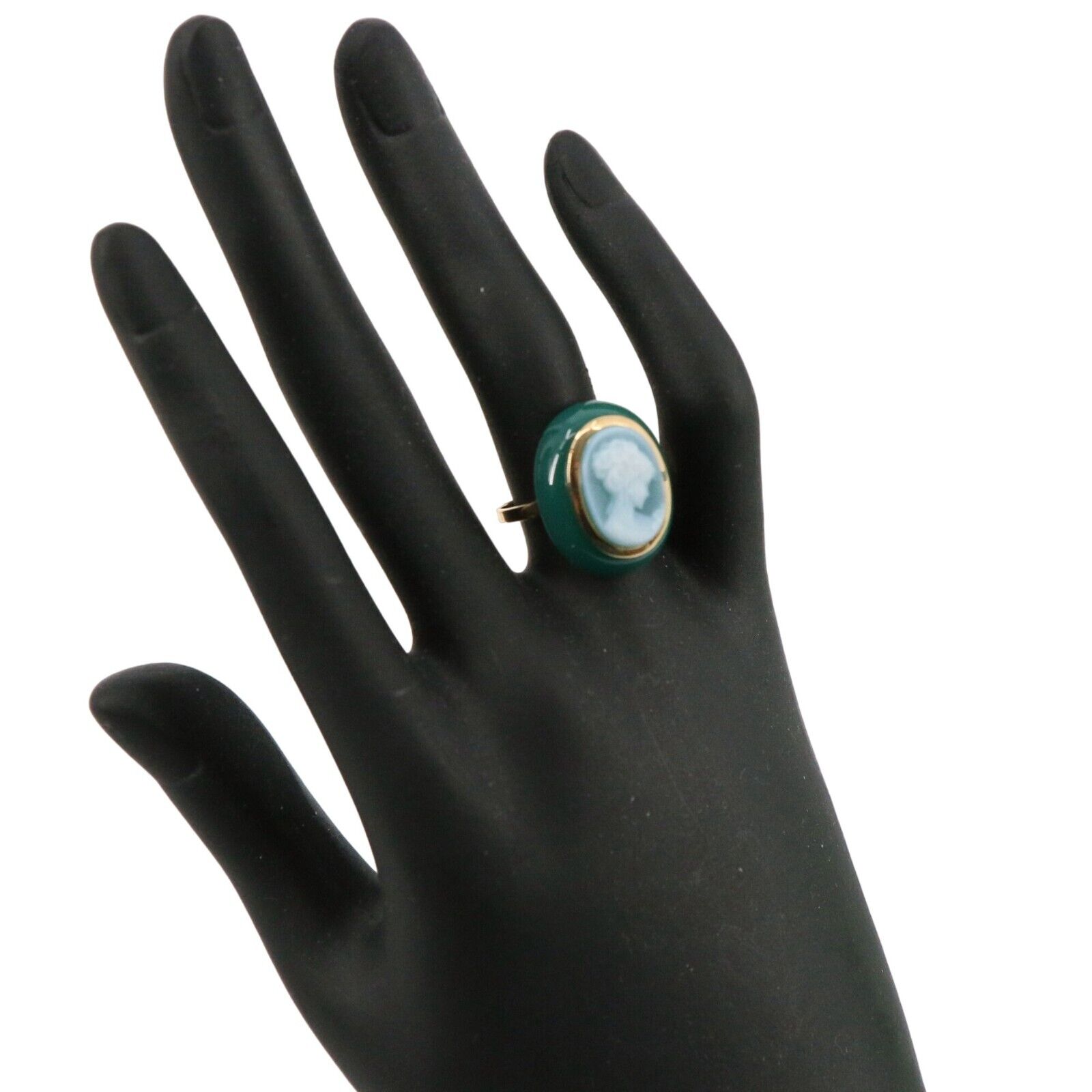 New Giovanni APA Green Agate Hand Carved Shell Cameo 18K Yellow Gold 750 Ring 6. Giovanni APA - фотография #3