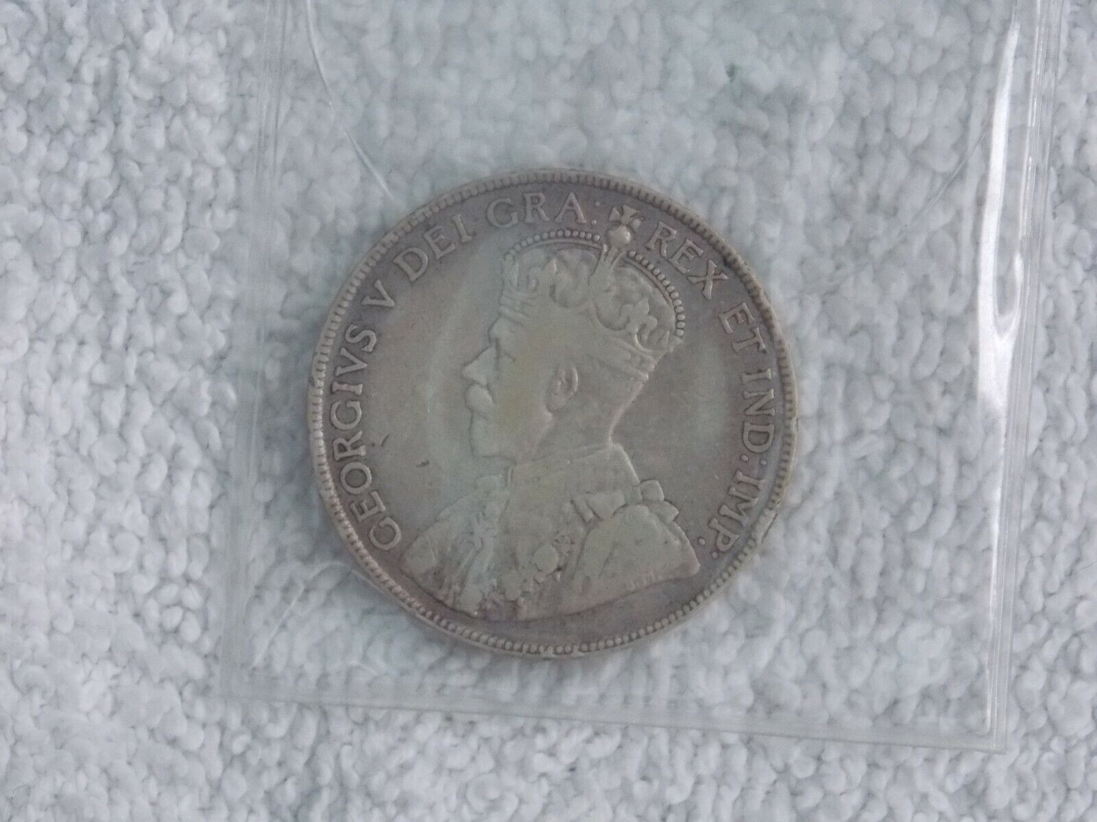 Newfoundland 50 cents 1917 C and two one cent, 1943 coins Без бренда