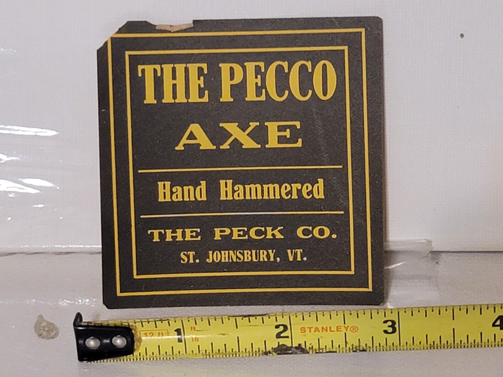 THE PECCO AXE- AXE LABEL RARE MINT CONDITION 2 CORNERS MISSING! Без бренда