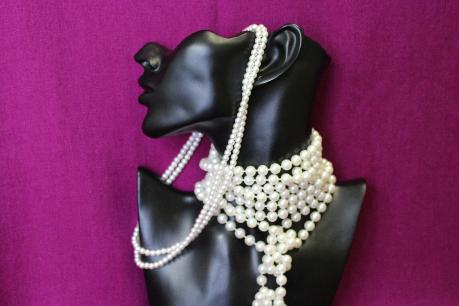 Bulk Lot 2 Faux Pearl Necklaces Craft Market Stall Dress Up Decorations VG 0321  Unbranded - фотография #5