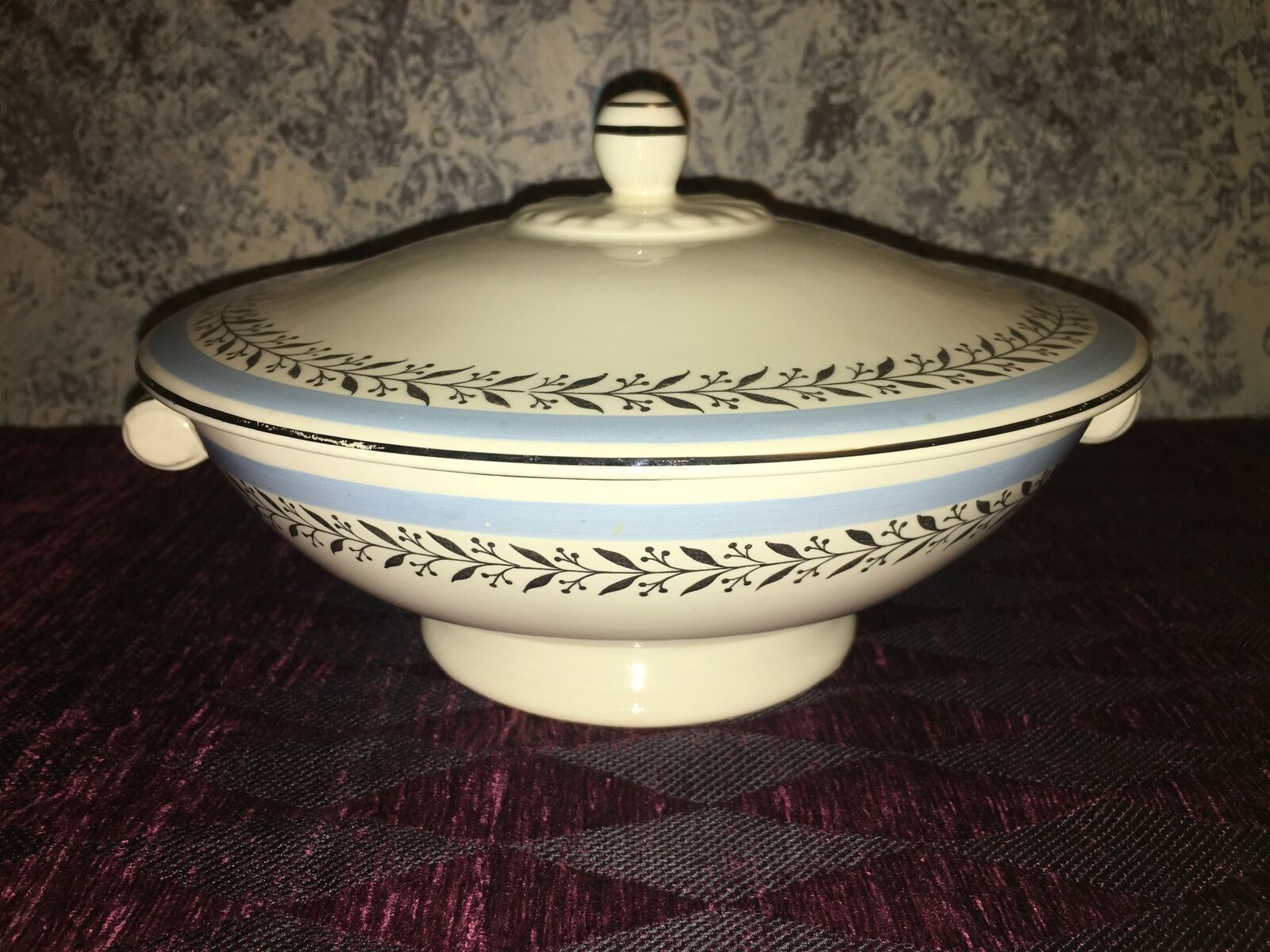 TAYLOR SMITH TAYLOR covered vegetable sugar bowl metallic silver vine blue vntg Taylor Smith Taylor - фотография #4