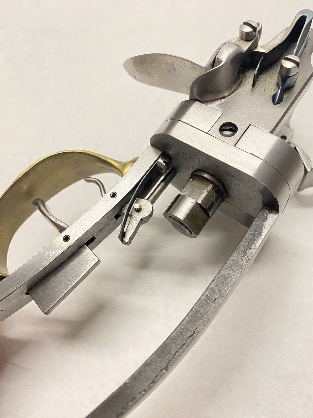 New Leonard Day & Sons Flintlock Long Rifle Swivel Breech Mechanism Без бренда - фотография #19