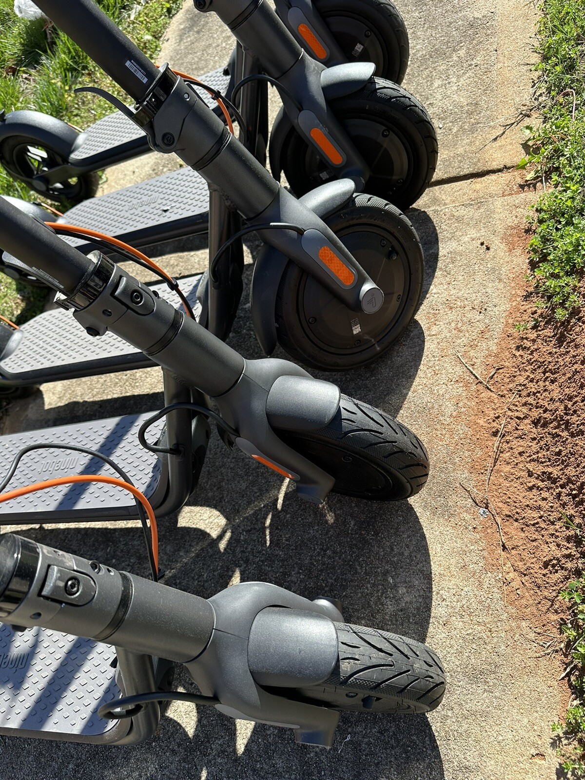 Segway Ninebot F30 Scooter FOR PARTS Segway ‎6489376 - фотография #2