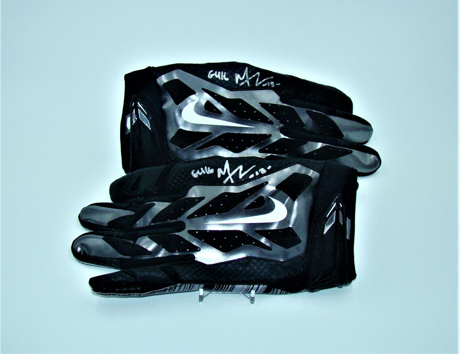 Michael Thomas Rookie Season Game Used Autographed Gloves 1/1 Black Pair Без бренда - фотография #5