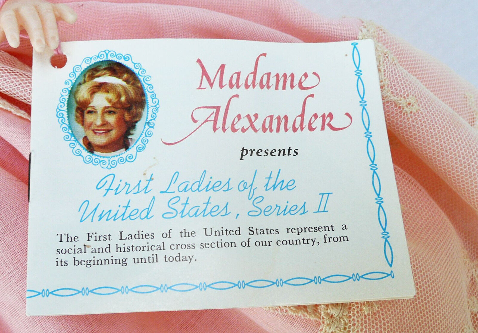 VINTAGE NEW MADAME ALEXANDER SARAH JACKSON 1 ST LADIES OF THE UNITED STATES DOLL Без бренда - фотография #6