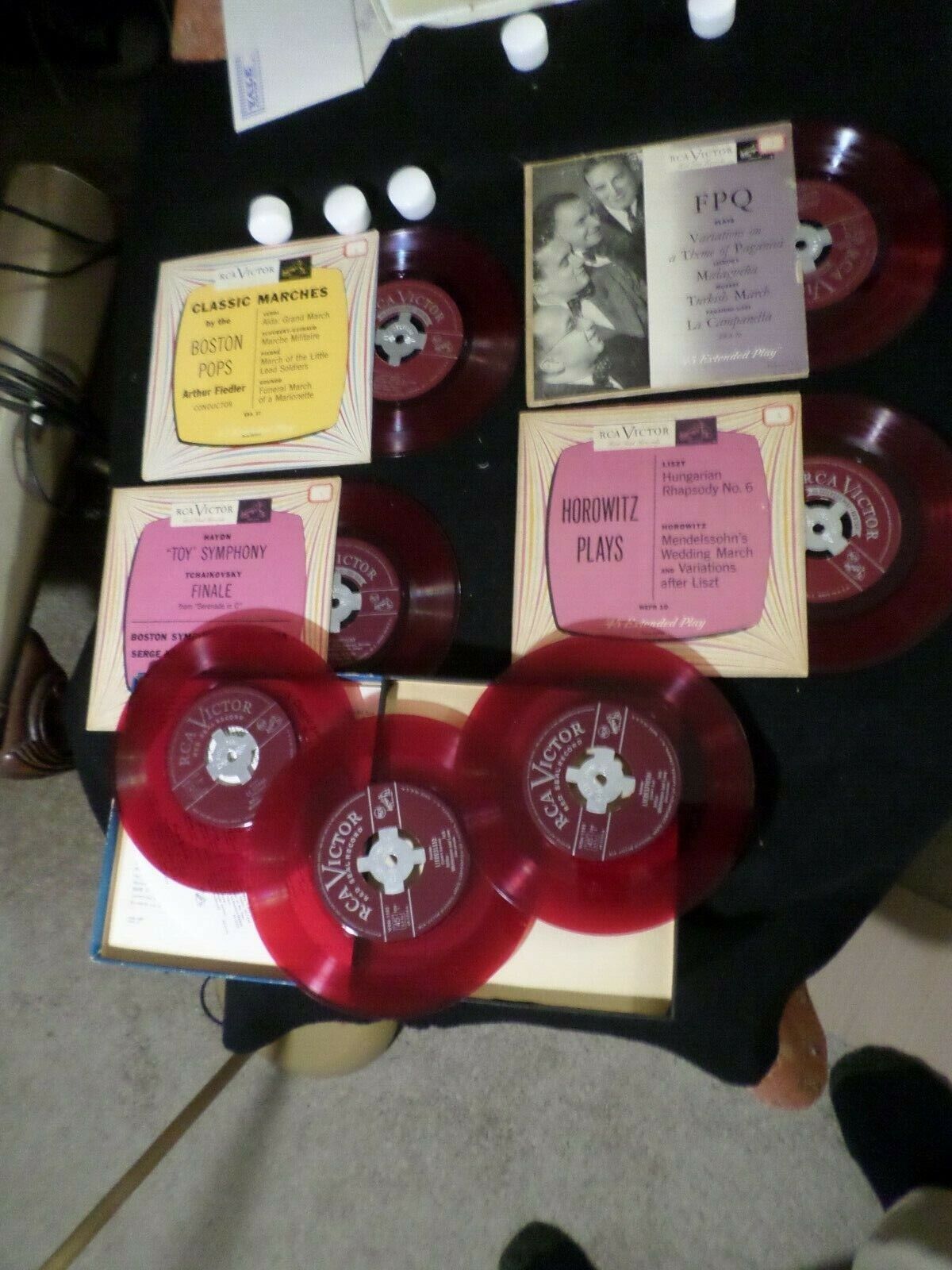 RCA Victor Red Seal Records: 45s. 7". Kreisler Melodies, Haydn, Arthur Fiedler + Без бренда