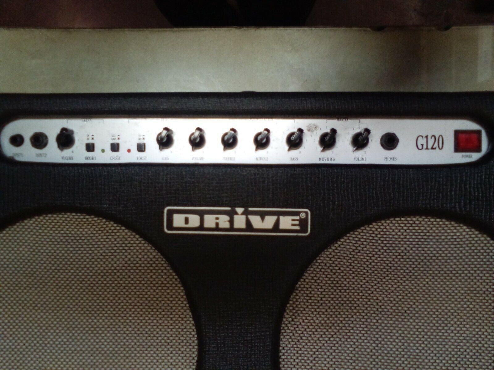 Vintage Drive G120 Black 120V 240W Dual 10" Speakers Guitar Amplifier w/Extras  Drive Does Not Apply - фотография #8