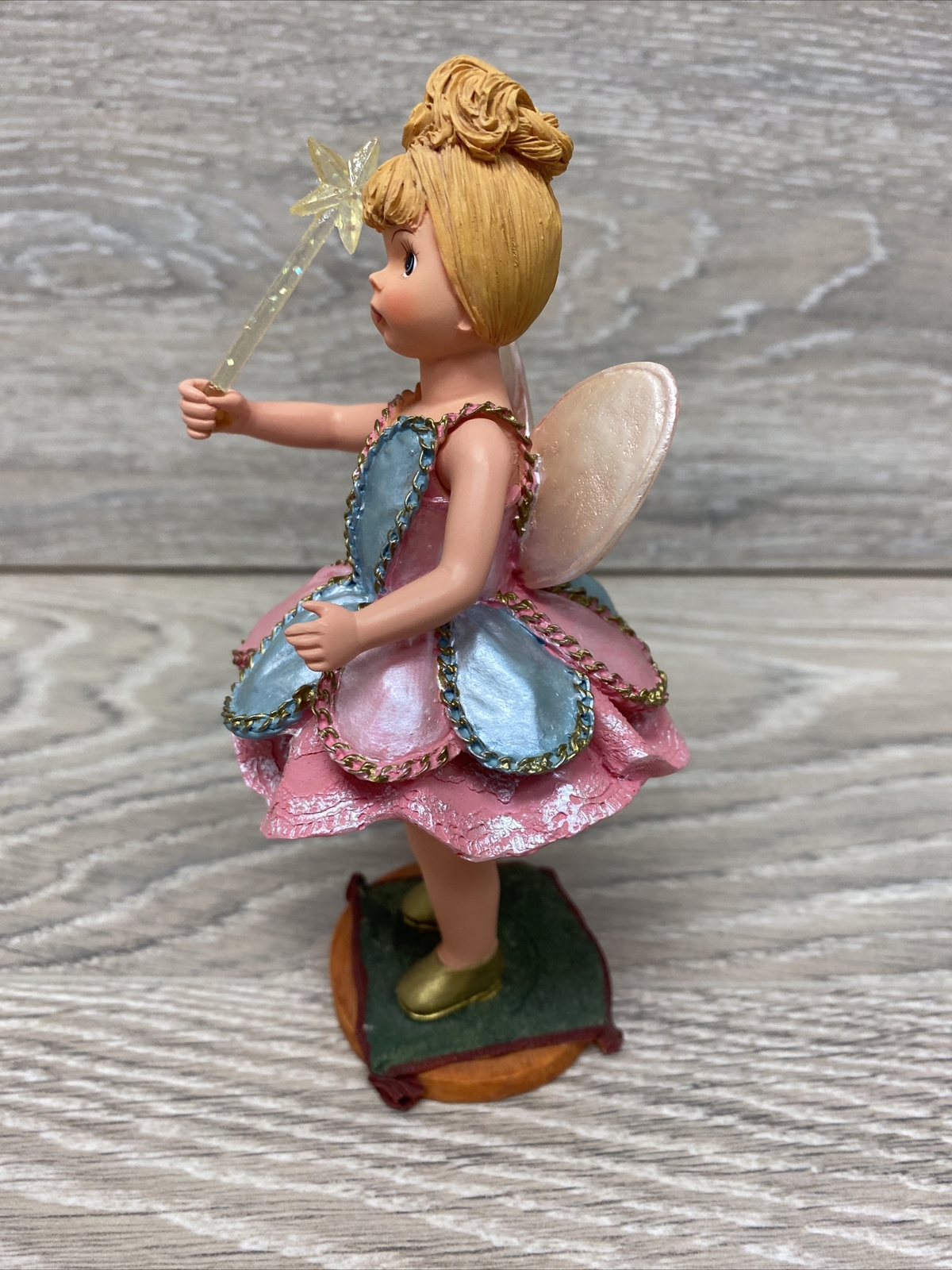 Madame Alexander Peter Pan Figurines Wendy Tinker Bell Captain Hook COA Lot Madame Alexander - фотография #13