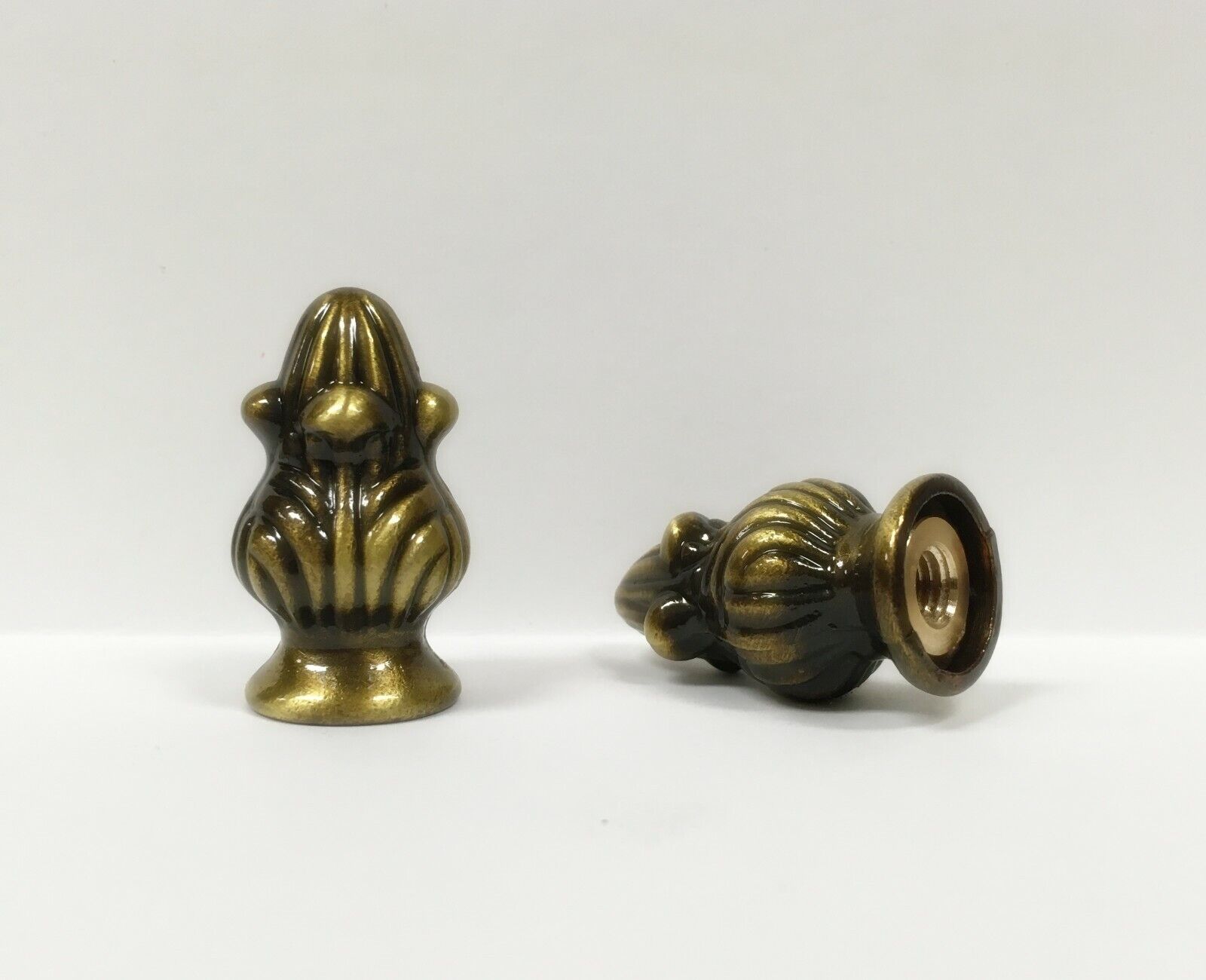 Lamp Finial-Pair of Antique Brass Finish ACORN finials-Dual Thread LITE ACCENTS AB-ACORN-241 - фотография #2