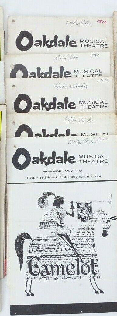 Oakdale Musical Theatre Booklet Programs Wallingford Connecticut Lot of 5  Без бренда - фотография #7