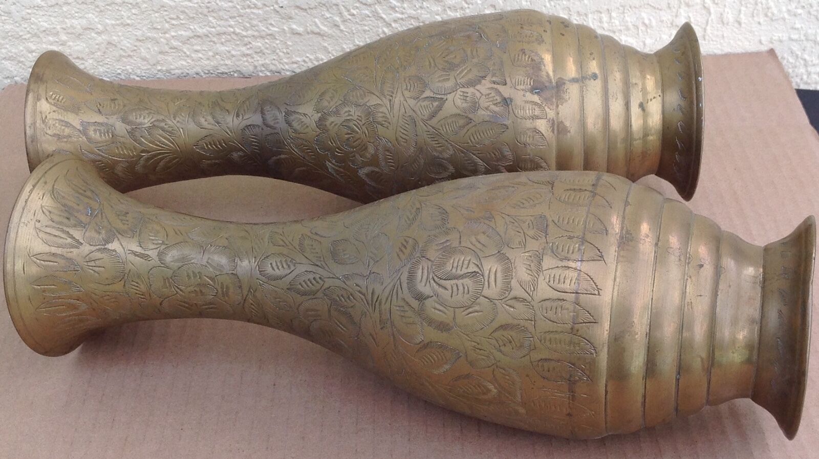 Brass India Vase pair identical, 20th century Anglo, engraved bohemian 225-BF  Без бренда - фотография #10