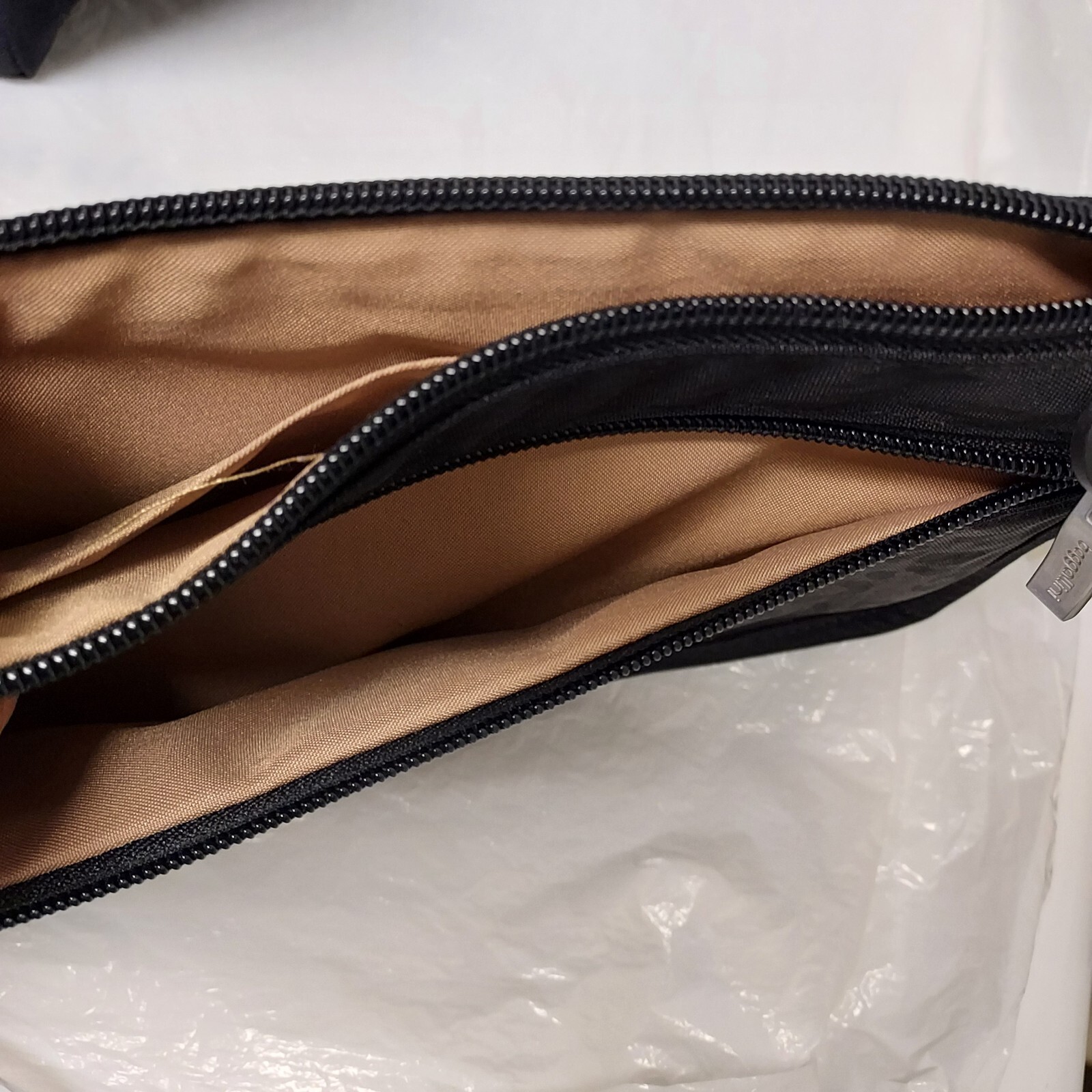 Baggallini  A La Carte Tote leather handles black & pattern make up bag(2) ITEMS Baggallini Baggallini A La Carte - фотография #13