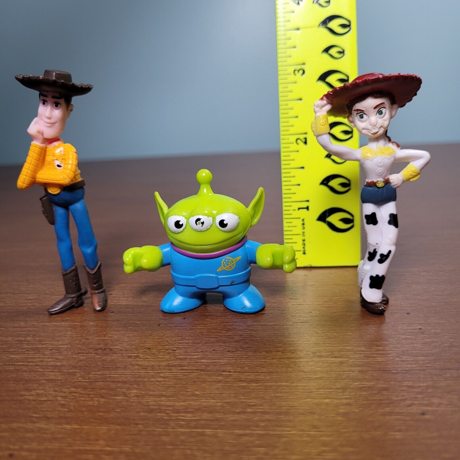 Disney Pixar Toy Story Woody hand on chin Jessie hand on Hat Alien 3 Figures Lot Disney - фотография #5