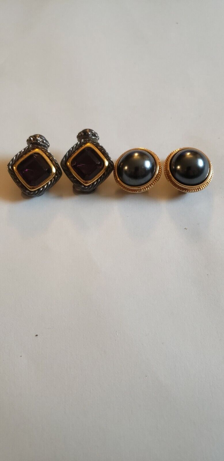Giovanni Clip On Earrings marked Gio and CAROLEE clip on vintage earrings. Giovanni