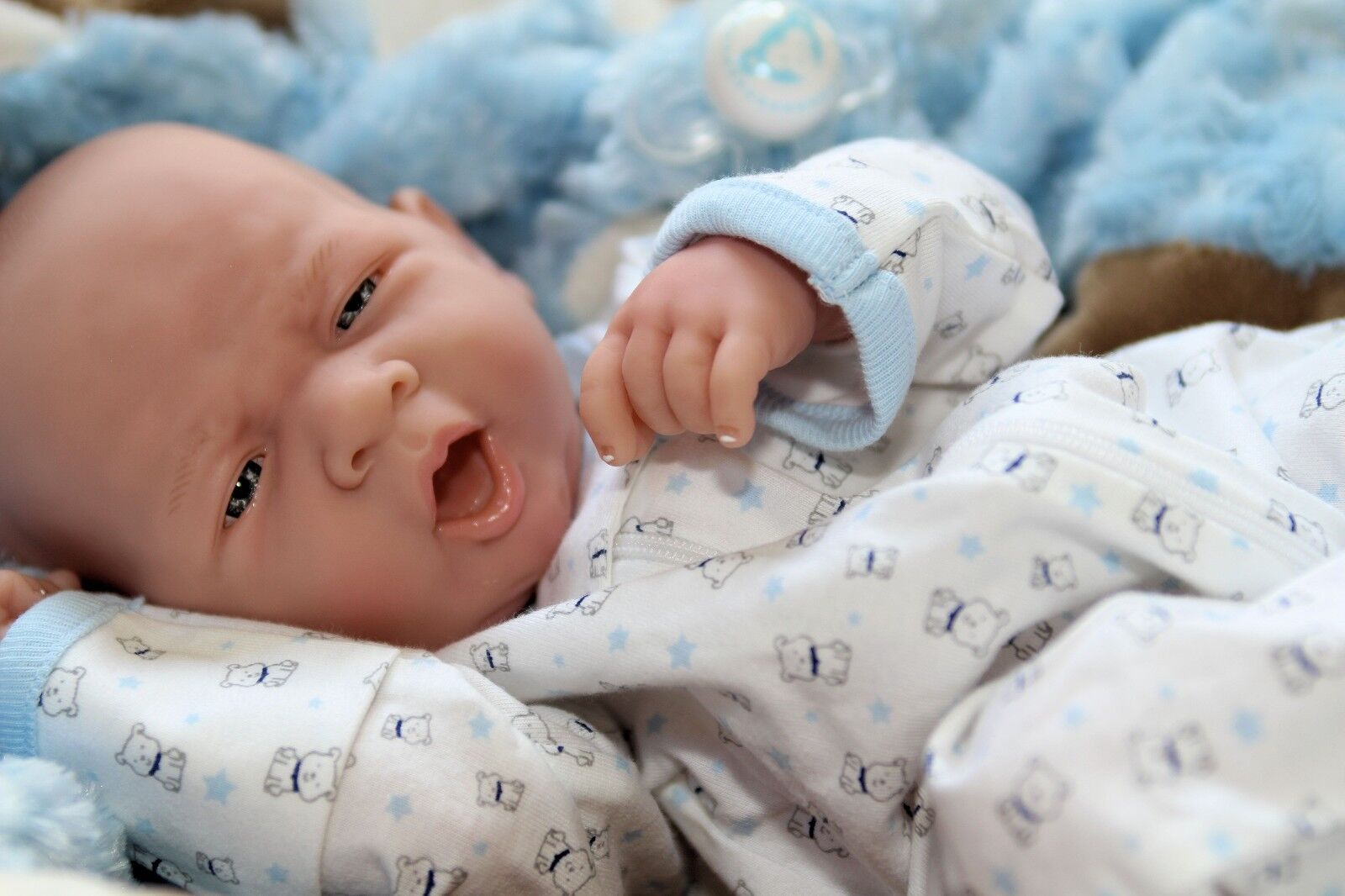 AWW! BABY BOY "DOGGIES"! Preemie Life Like Reborn Pacifier Doll + Extras Unbranded - фотография #5