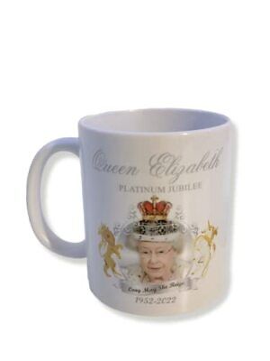 Queen Elizabeth Platinum Jubilee Mug ONLY AUTHENTIC IF SHIPPED FROM NEW fba Does not apply Does Not Apply - фотография #2