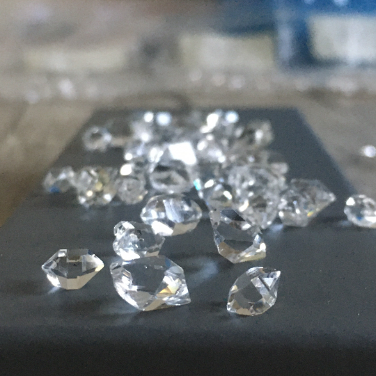 24 pcs Herkimer diamond crystals , 5 to 7 mm Без бренда - фотография #7