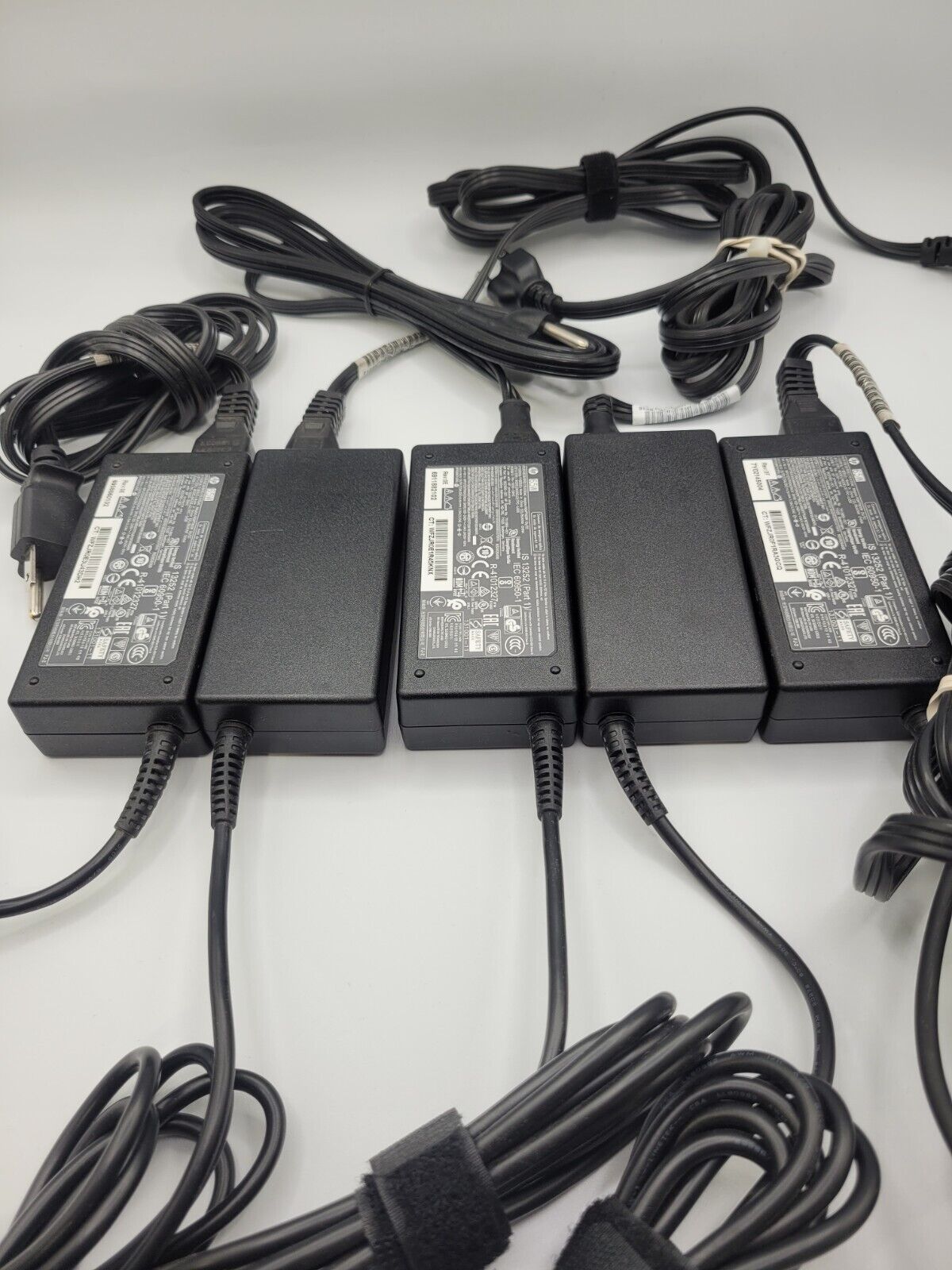Lot of 5 Genuine HP Laptop Charger AC Power Adapter 902990-001 751889-001 65W HP - фотография #4
