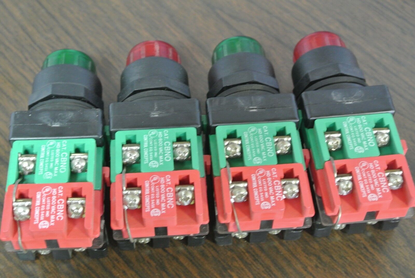 CONTROL CONCEPTS TFLU120 - LOT of 4 TRANSFORMER LIGHTS - 120V - 2 GREEN, 2 RED Unbranded - фотография #6