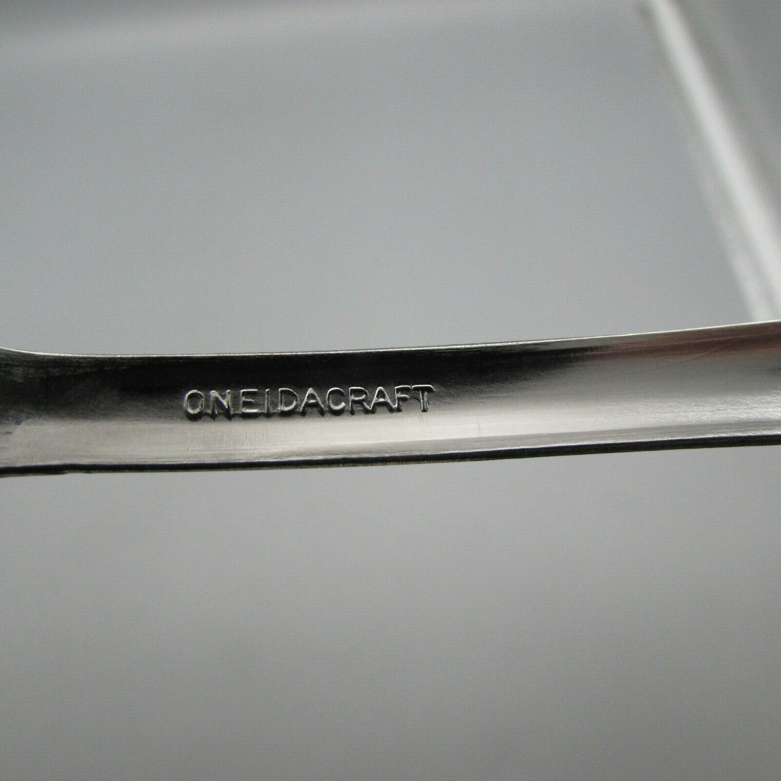 Oneida Stainless - VENUS - Oval Soup / Place Spoons - Set of Twelve -  USA Made ONEIDA OHSVENU/PLSX12 - фотография #3