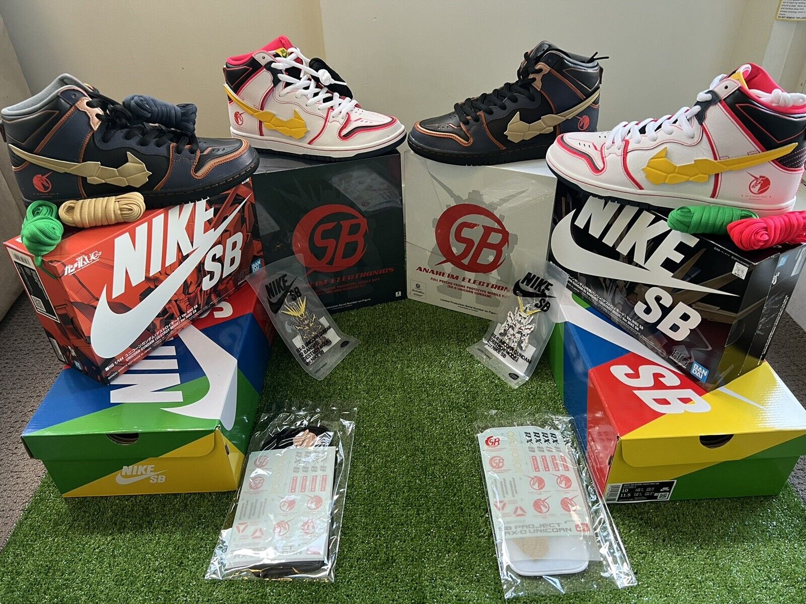 ✅GUNDAM X SB Dunk ( the full collection ) Shoes Size US10 Brand New Unopened✅ Nike + Bandai Gundam