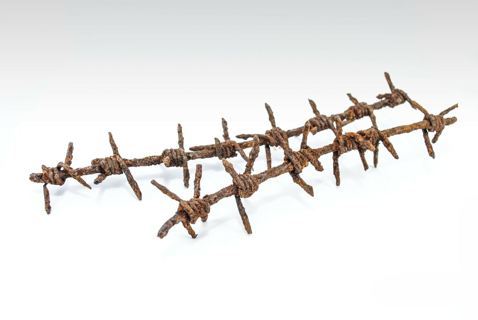WW1 Barbed Wire (Rusty relic) - WWI German Militaria Original Period Items Без бренда - фотография #4