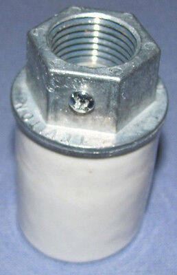 NEW PORCELAIN LIGHT SOCKET FOR VISIBLE GAS PUMPS WITH 1/2" CONDUIT--BOX LOT (10) Leviton - фотография #2