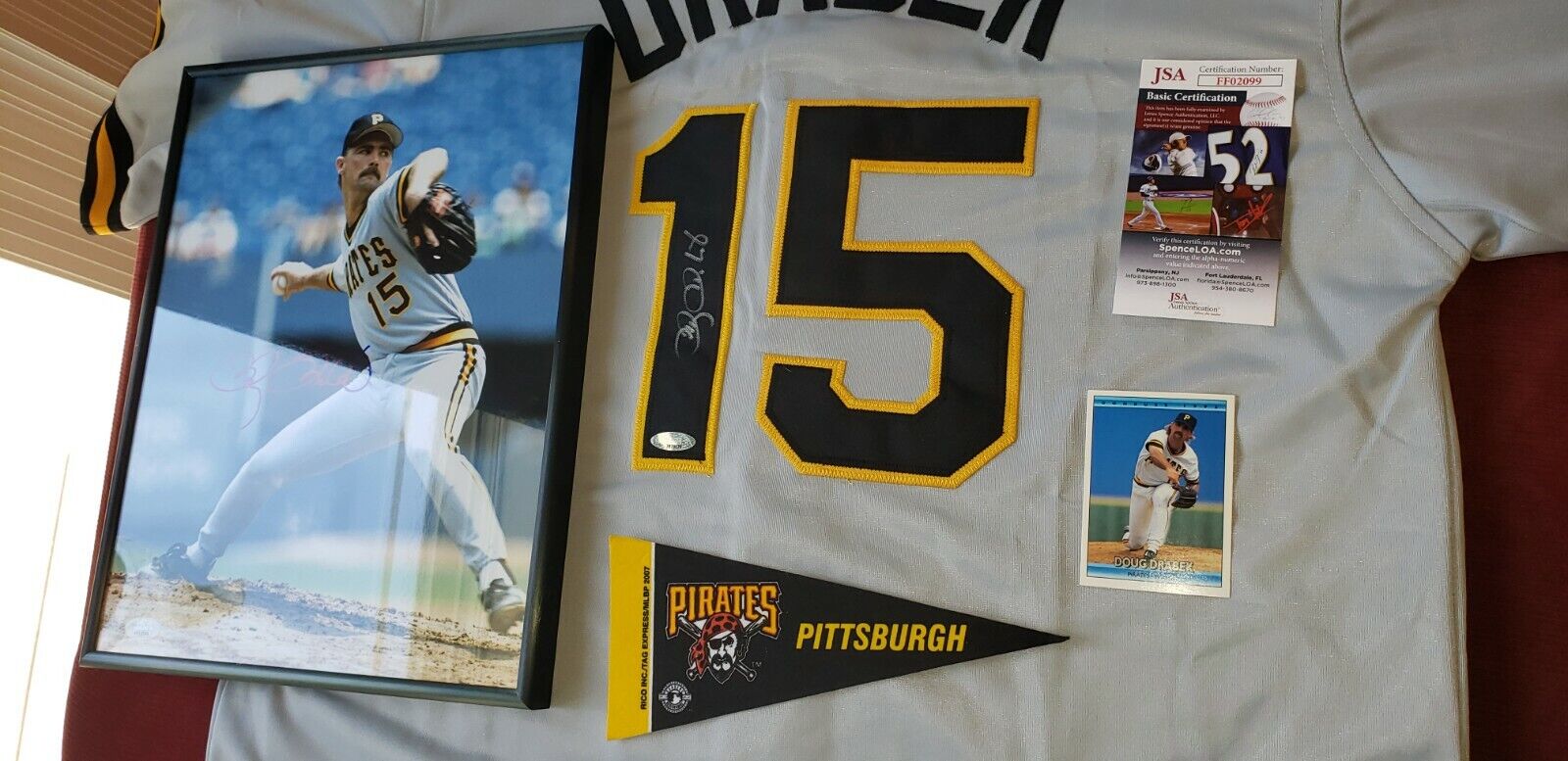 Doug Drabek LOT Signed Pittsburgh Pirates Jersey Framed 11x14 Trade Card Pennant Без бренда - фотография #3