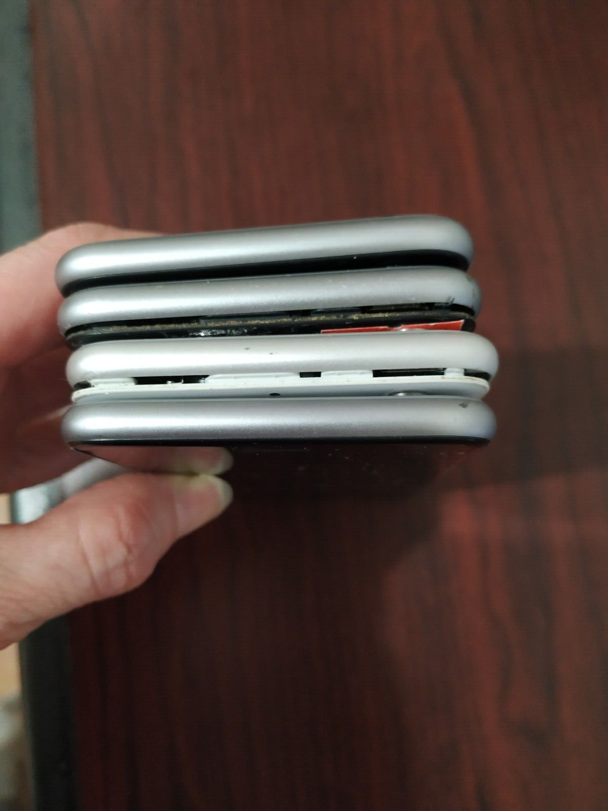 Lot of 4 Apple iPhone 6S 32GB ( Verizon/ T-Mobile  ) Silver for parts Apple Apple iPhone 6s - фотография #23