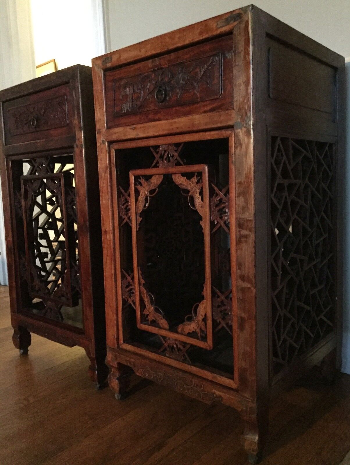 Antique Carved Chinese Side Tables, Qing Period, circa 1870 - a Pair Без бренда - фотография #2