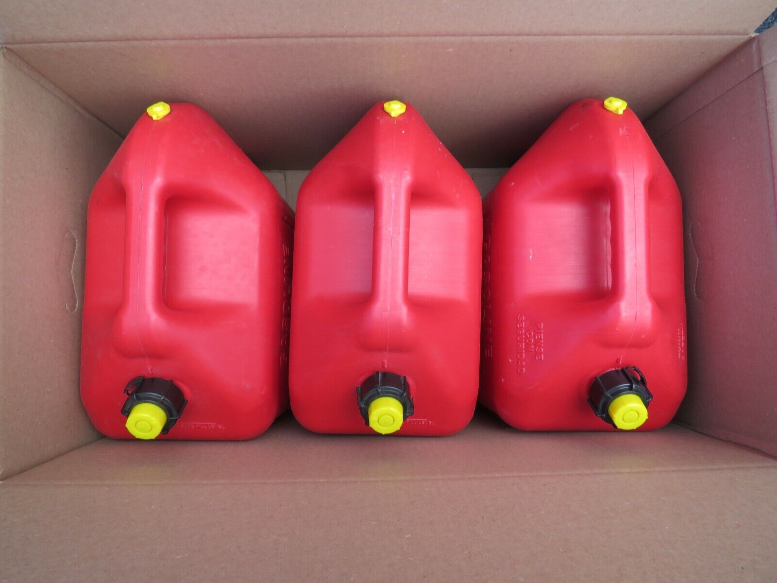 (3 Pack) - Blitz Original Pre-Ban 5 Gallon Gas Can Model #50833  Blitz 50833