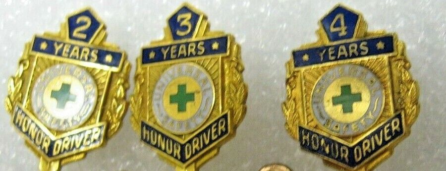 HONOR DRIVER AWARD  5 pieces assorted Years  SAFETY Pins   Без бренда - фотография #2