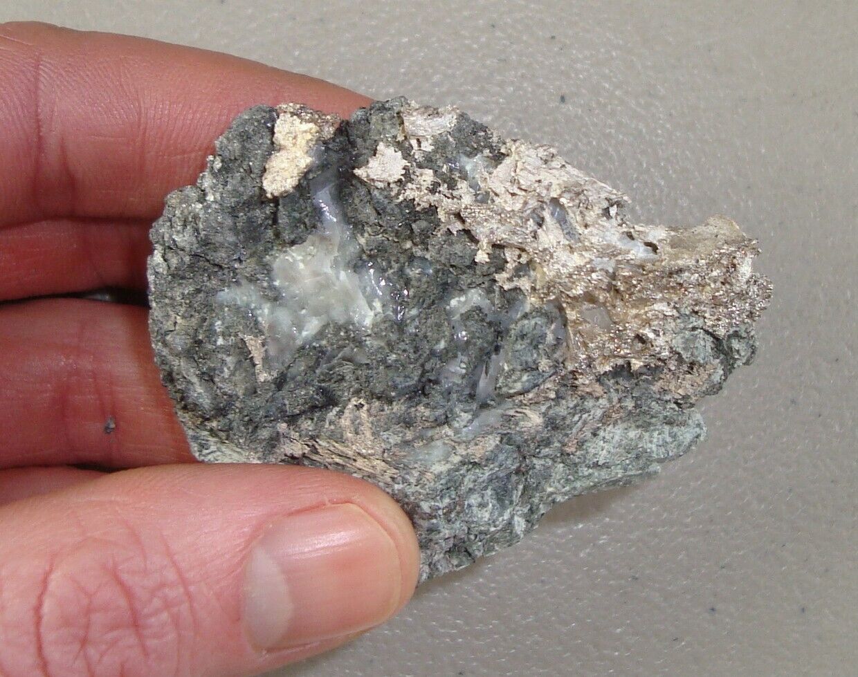 2.75" Native Crystalline Silver on Acanthite & Quartz ~ Imiter Mine, Morocco Без бренда - фотография #2