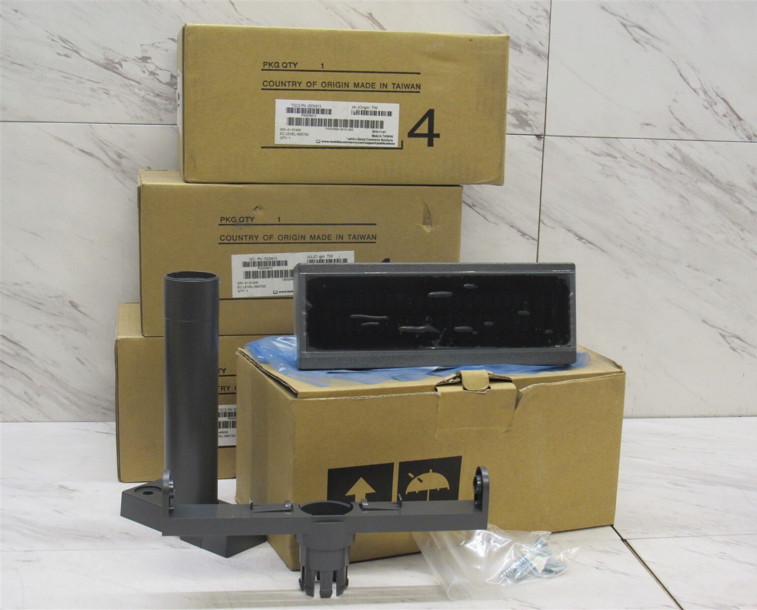 Lot of 4 NEW Toshiba IBM 00DN913 POS Customer Pole Display Kit Toshiba/IBM 00DN913